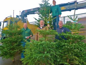 Staelduinse Bos Groenspecialisten komt weer met de kerstbomen langs!