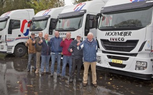 De mannen van de accommodatiecommissie